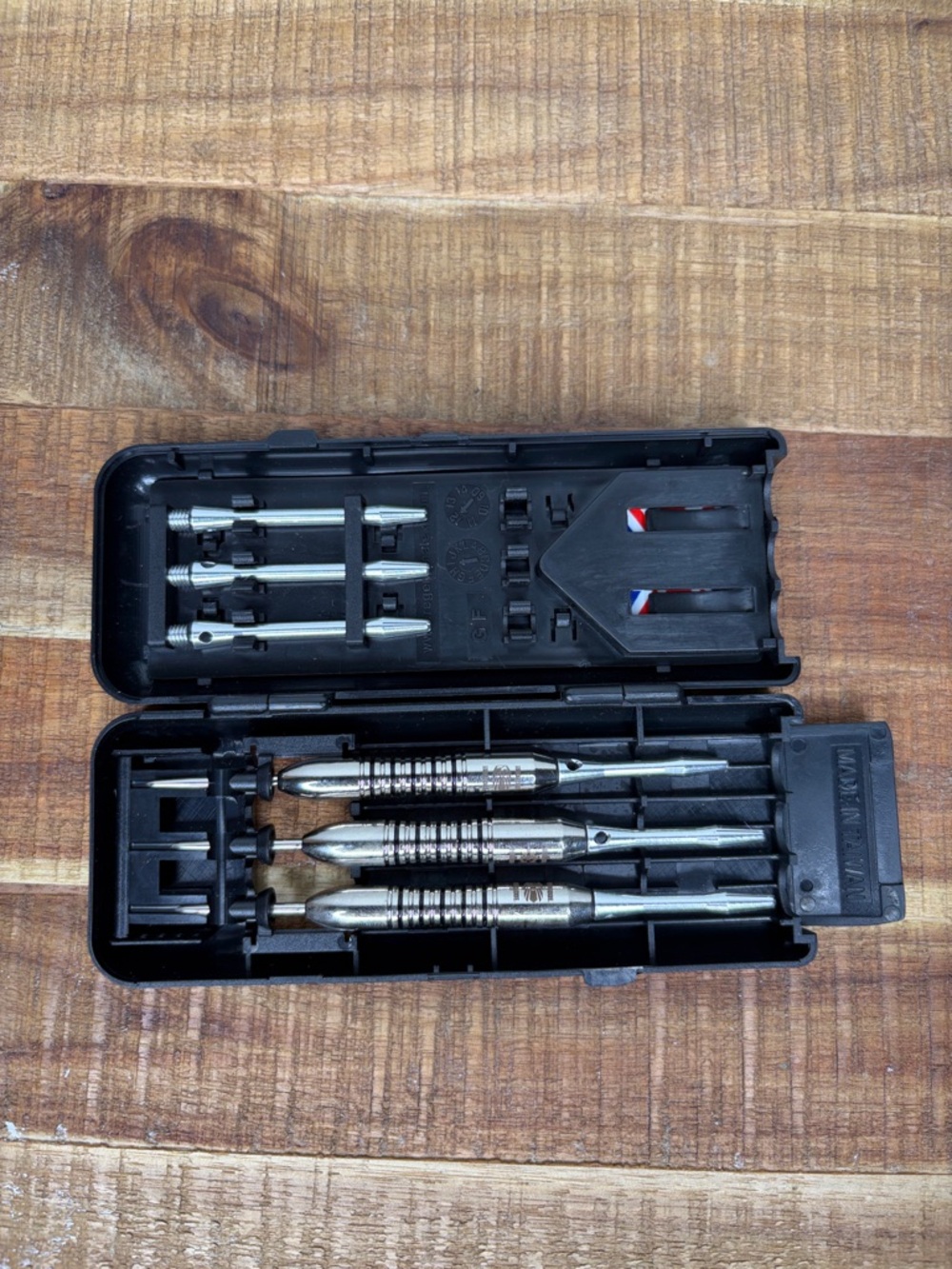 3 Halex Darts With Hard Case